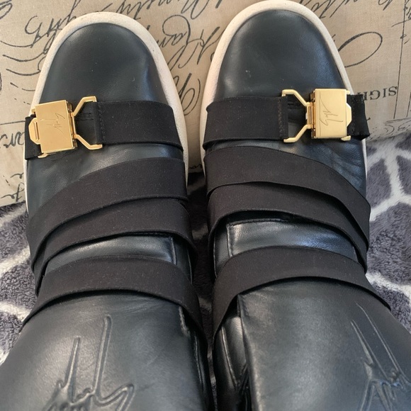 not new but in Good Condition - Picture 4 of 4